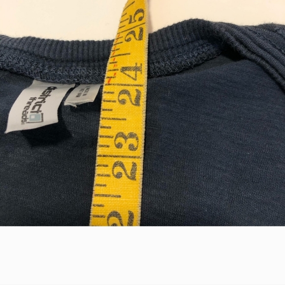 Navy V-Neck Red White Blue Sailboat Stars Graphic Tee Size S - Picture 4 of 4